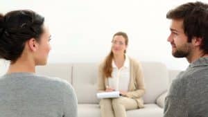 O processo de coaching de relacionamento encontra-se em expansão no cenário internacional, dada a necessidade das pessoas obterem melhor compreensão do que representam os relacionamentos. O grande fato é que estar bem resolvido com os relacionamentos de sua vida tende a levar uma pessoa a aplicar seu potencial criativo de forma mais eficaz e eficiente no dia-a-dia, encontrar a segurança para interagir com o outro, estar de bem com sua imagem, honrar e respeitar sua história, colocar em ação seu poder de criação independente do que os outros possam pensar.